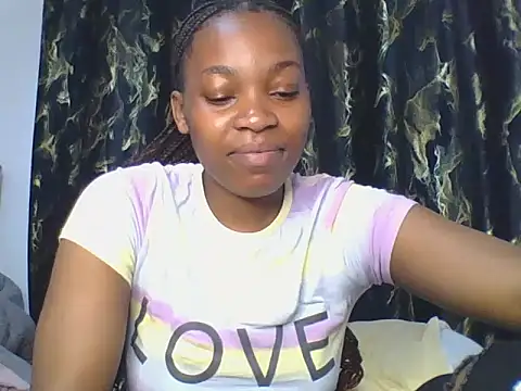 Snapshot of _Becky002 chatting on 04-29-26, 08:40 Becky002 online show from 04-29-26, 08:40