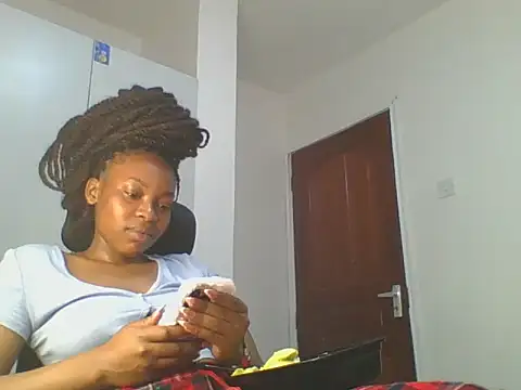 Snapshot of _Becky002 chatting on 05-03-26, 07:14 Becky002 online show from 05-03-26, 07:14