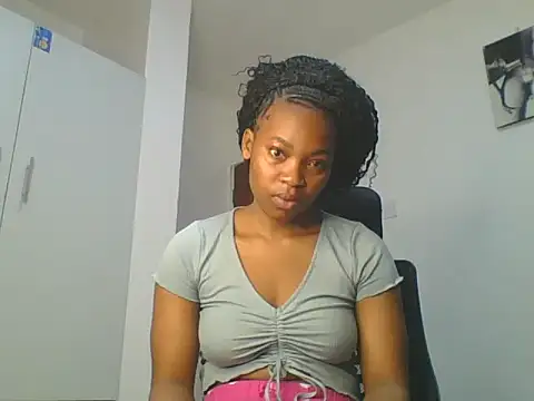 Snapshot of _Becky002 chatting on 05-25-26, 09:59 Becky002 online show from 05-25-26, 09:59