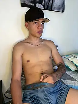 santiago sosa24 online show from 06-11-26, 04:27