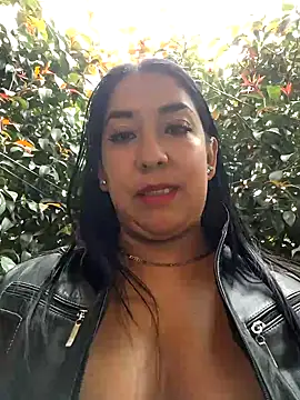 Bella keny online show from 03-20-25, 06:42