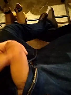 Snapshot of A_man_in_public chatting on 01-09-26, 12:41 A man in public online show from 01-09-26, 12:41