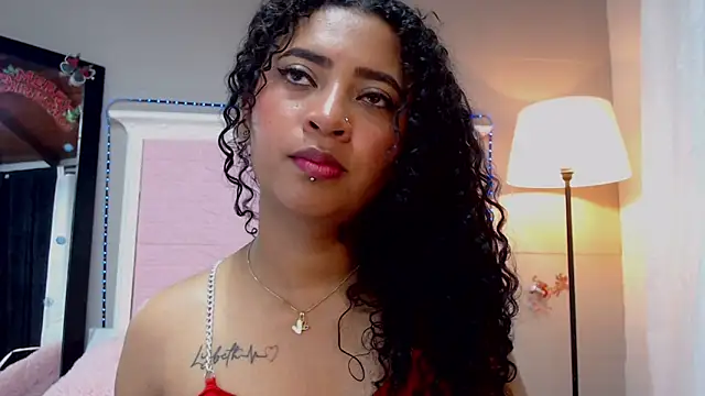 JessyZoe online show from 01-21-25, 05:20