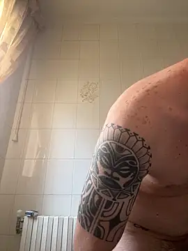 iltoscano95 online show from 09-14-25, 01:21