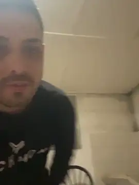 iltoscano95 online show from 04-13-26, 06:35