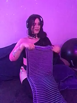 Snapshot of kinkstar5 chatting on 03-22-26, 07:34 kinkstar5 online show from 03-22-26, 07:34