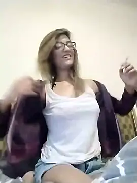 karmicQueen669 online show from 04-14-26, 03:51