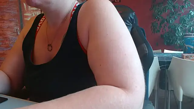 Snapshot of cruellaculdenfer67 chatting on 11-03-25, 09:10 cruellaculdenfer67 online show from 11-03-25, 09:10