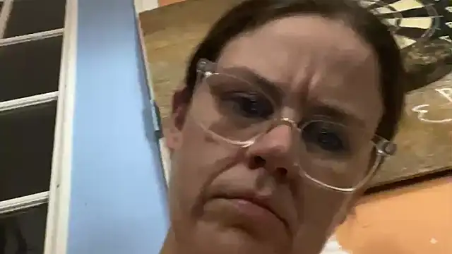 velvetta  online show from 09-09-25, 05:18