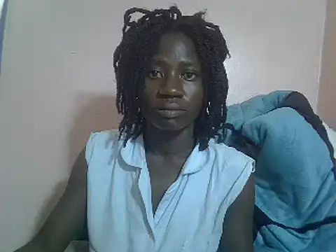 Petite rider online show from 03-19-25, 07:40