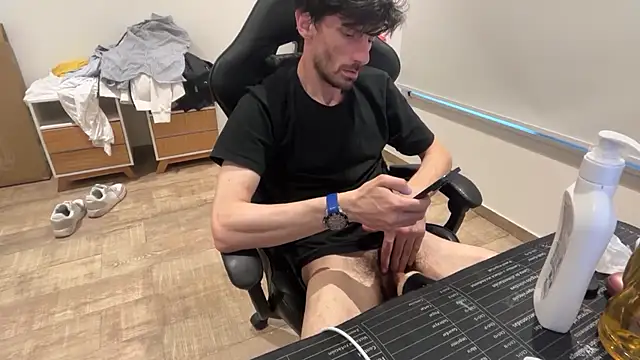 nicolaaaaas online show from 10-17-25, 09:17