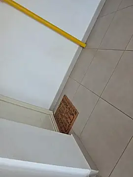 lovewildguy1 online show from 03-12-26, 06:41