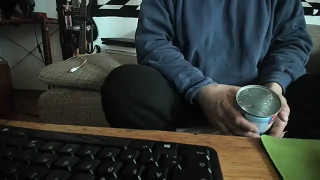 Snapshot of soulfuck92 chatting on 02-03-25, 02:55 soulfuck92 online show from 02-03-25, 02:55