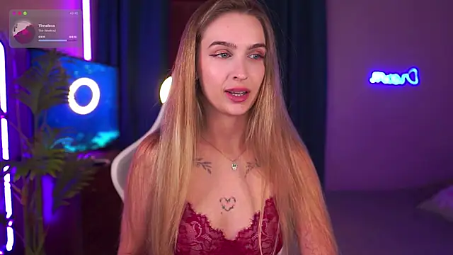 Kamila icee online show from 10-23-25, 07:01