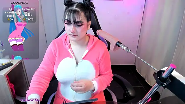 setzuna  online show from 11-28-25, 01:41