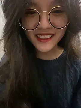 Krixxi22 online show from 01-15-25, 03:39