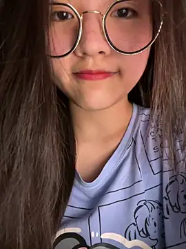 Krixxi22 online show from 09-29-25, 02:44