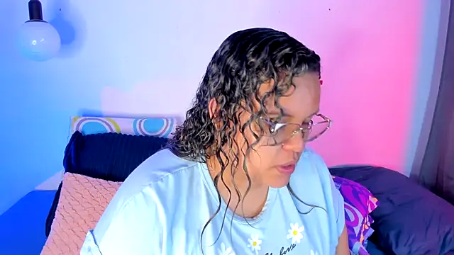 monicabbw  online show from 01-21-25, 05:09