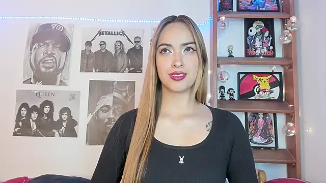 Snapshot of Meowlody chatting on 11-26-25, 11:17 Meowlody online show from 11-26-25, 11:17