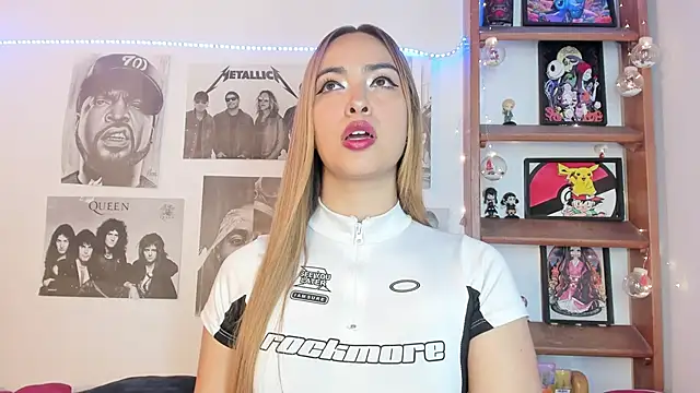 Snapshot of Meowlody chatting on 11-30-25, 12:47 Meowlody online show from 11-30-25, 12:47