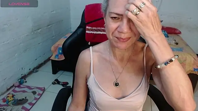 Giorgia xue53 online show from 12-20-24, 06:29