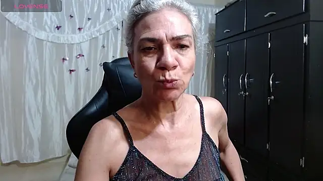 Giorgia xue53 online show from 02-24-25, 02:19