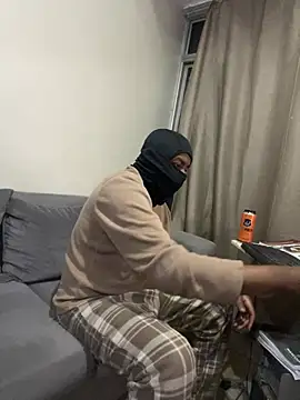 jaytee198610 online show from 04-15-26, 04:36