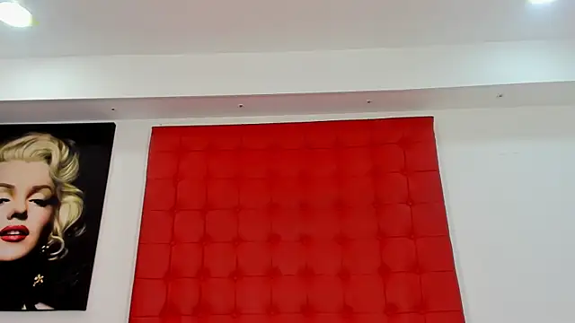 Snapshot of Daliana_Beck chatting on 05-14-26, 12:23 Daliana Beck online show from 05-14-26, 12:23
