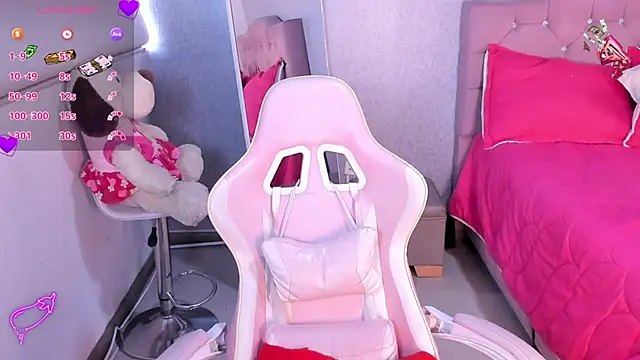 Snapshot of Kenia_tompson01 chatting on 01-24-25, 08:54 Kenia tompson01 online show from 01-24-25, 08:54