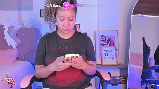 Snapshot of Kenia_tompson01 chatting on 09-29-25, 05:51 Kenia tompson01 online show from 09-29-25, 05:51