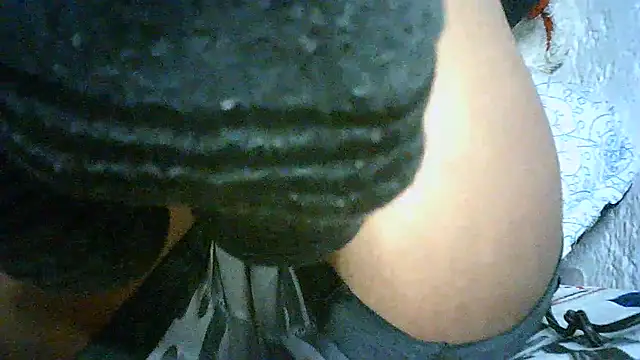 Snapshot of Bellabeltrann chatting on 01-04-25, 10:49 Bellabeltrann online show from 01-04-25, 10:49