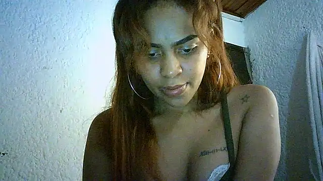 Snapshot of Bellabeltrann chatting on 09-16-25, 08:48 Bellabeltrann online show from 09-16-25, 08:48