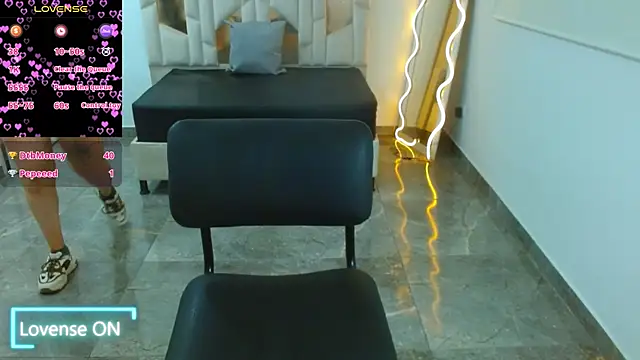 martinna tay online show from 01-29-25, 03:44