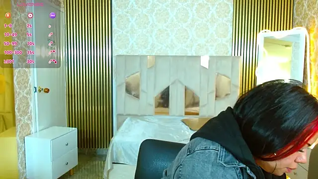 martinna tay online show from 10-02-25, 03:24