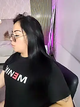 martinna tay online show from 03-11-26, 03:23