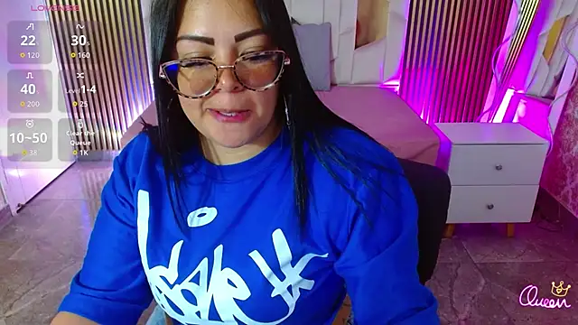 martinna tay online show from 05-13-26, 03:26