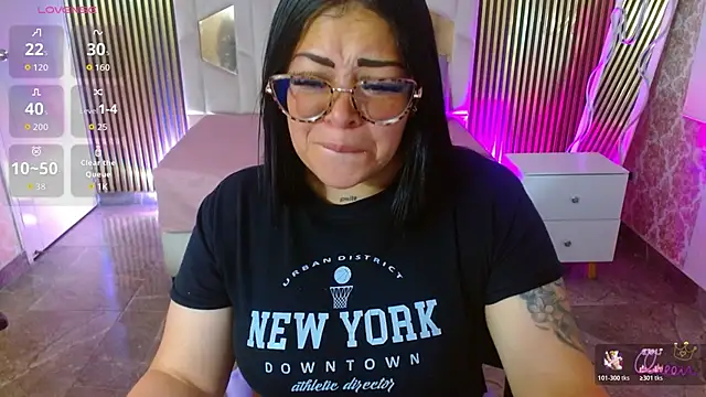 martinna tay online show from 05-24-26, 03:33