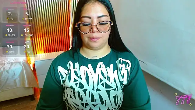 martinna tay online show from 07-10-26, 03:22
