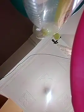 LOVELY-2BERRY online show from 01-14-26, 03:45