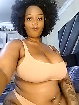 Snapshot of Spotty_Coochie chatting on 11-29-25, 08:23 Spotty Coochie online show from 11-29-25, 08:23