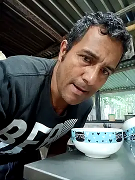 Snapshot of Janle_19c chatting on 01-24-25, 11:26 Janle 19c online show from 01-24-25, 11:26