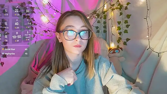 monlight  dana online show from 12-03-24, 01:43