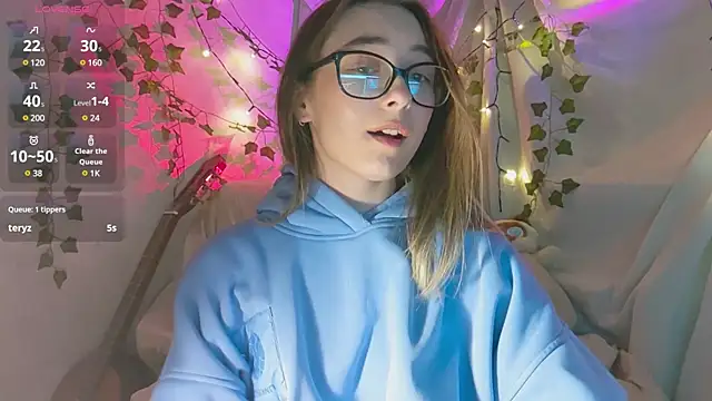 monlight  dana online show from 12-09-24, 03:44