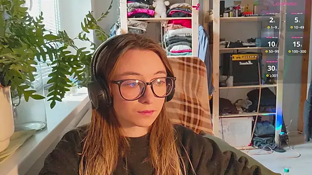 monlight  dana online show from 02-15-25, 10:44