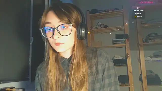 monlight  dana online show from 10-04-25, 08:40