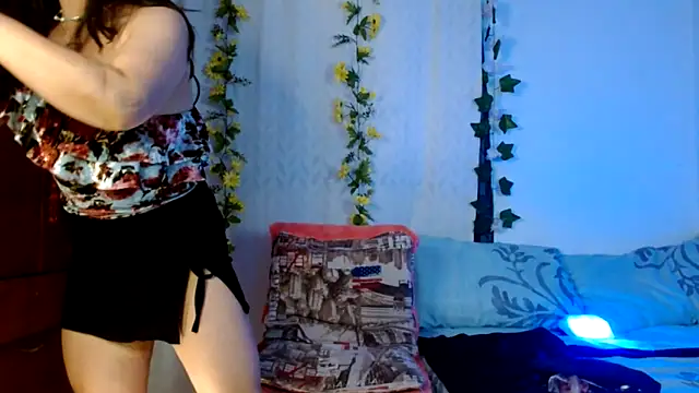 Snapshot of cattaleya1476 chatting on 02-08-25, 02:05 cattaleya1476 online show from 02-08-25, 02:05