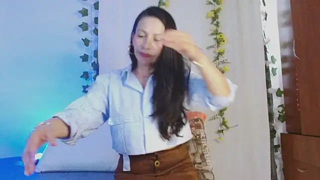 Snapshot of cattaleya1476 chatting on 02-26-25, 06:54 cattaleya1476 online show from 02-26-25, 06:54