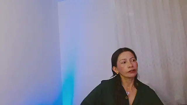 Snapshot of cattaleya1476 chatting on 10-07-25, 03:09 cattaleya1476 online show from 10-07-25, 03:09