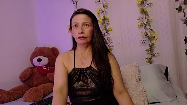 Snapshot of cattaleya1476 chatting on 11-20-25, 05:23 cattaleya1476 online show from 11-20-25, 05:23