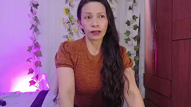 cattaleya1476 online show from 07-28-26, 03:43